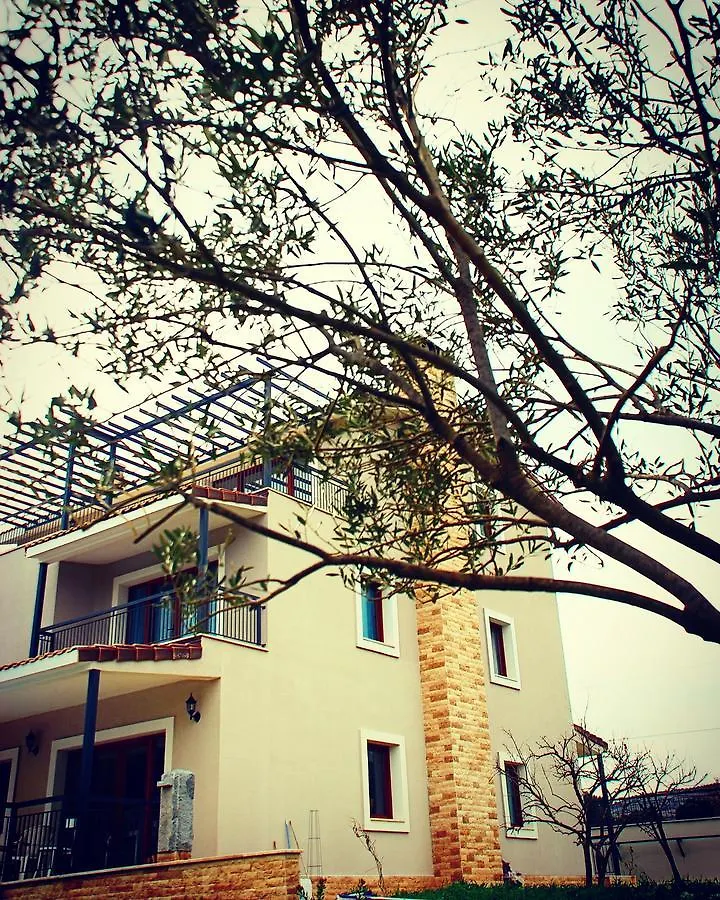 Urla Villanova